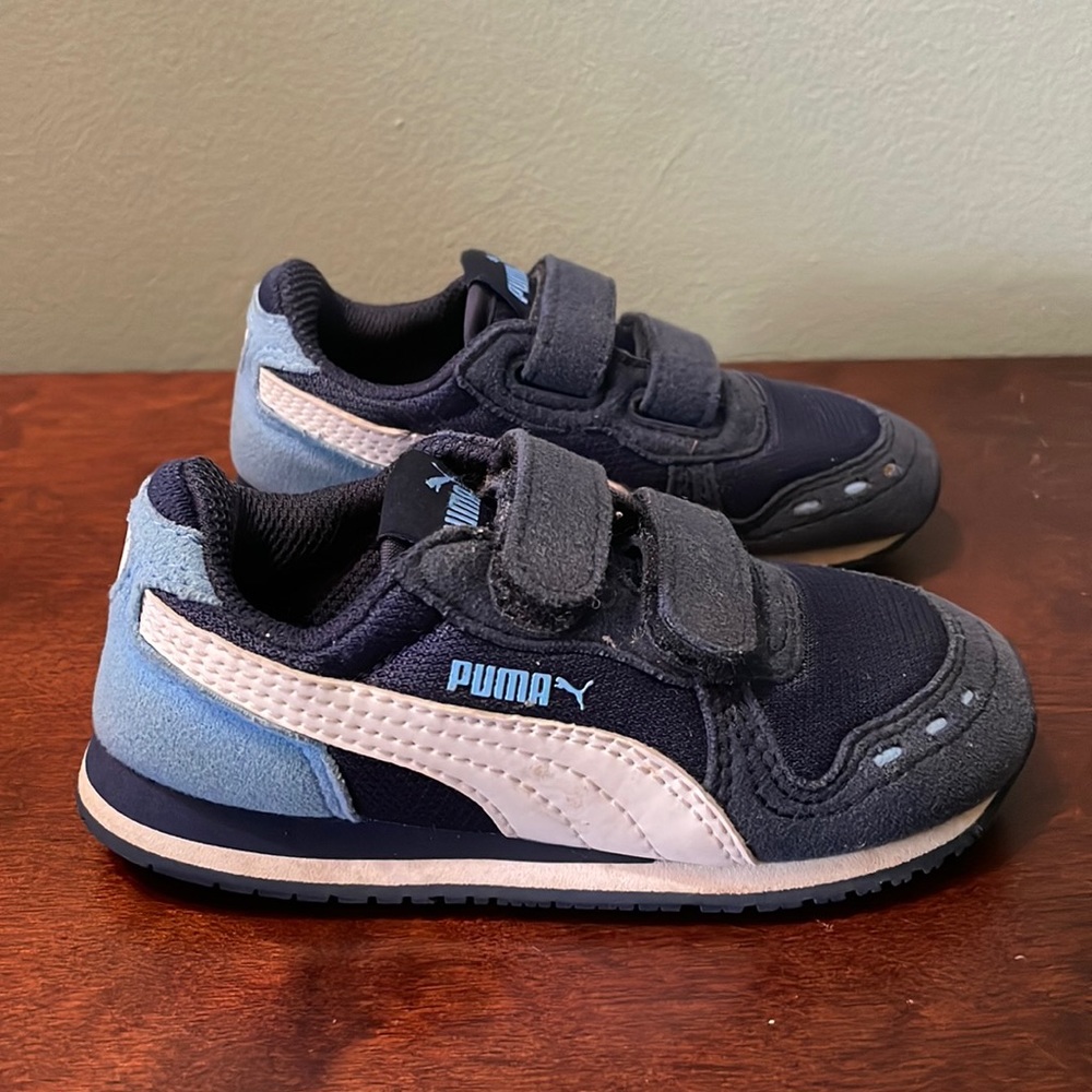 Toddler Blue Puma sneakers - Size 8C (toddler)